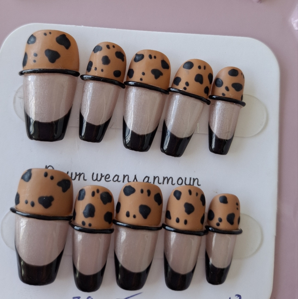 Leopard Print Press-On Nails Size XS Extra Small